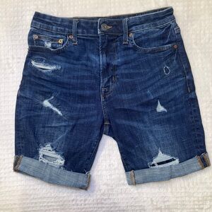 American Eagle Women's Bermuda Distressed Denim Blue Jean Shorts Size‎ 30